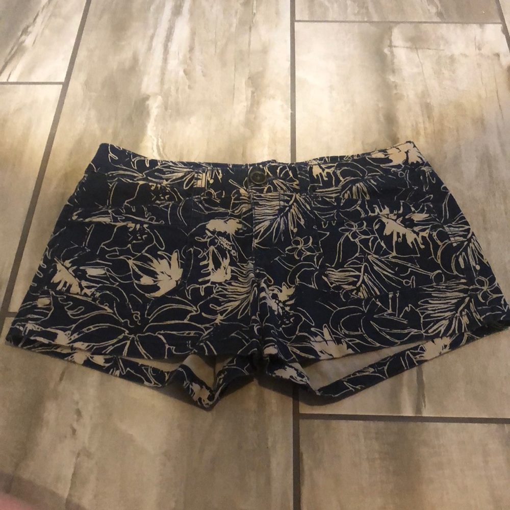 Tropical print shorts